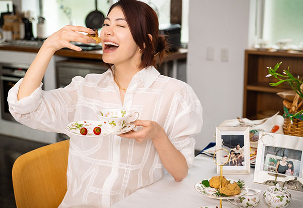 ELEVATE YOUR TEA MOMENT