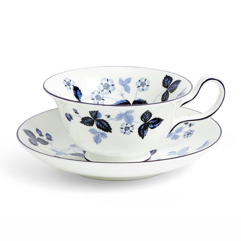 ストロベリー インクブルー ティーカップ＆ソーサー（ピオニー）