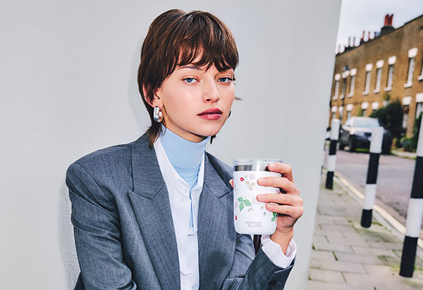 大好きな「ワイルド ストロベリー」をいつも傍らに