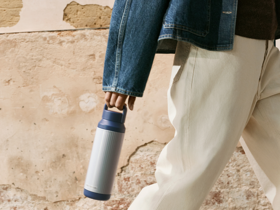 ON THE GO DRINKWARE