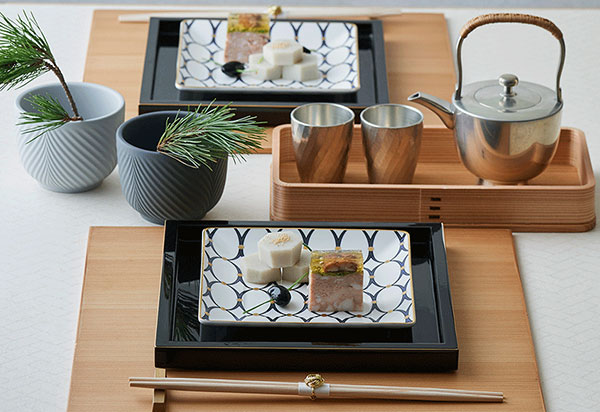 Here‘s to stylish new beginnings 新年をスタイリッシュに迎えましょう